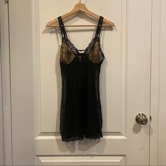 Victoria’s Secret Lace Chemise - Picture 2 of 3